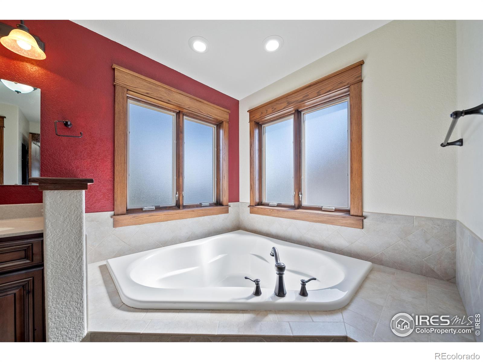 MLS Image #18 for 523 w 10th street,akron, Colorado