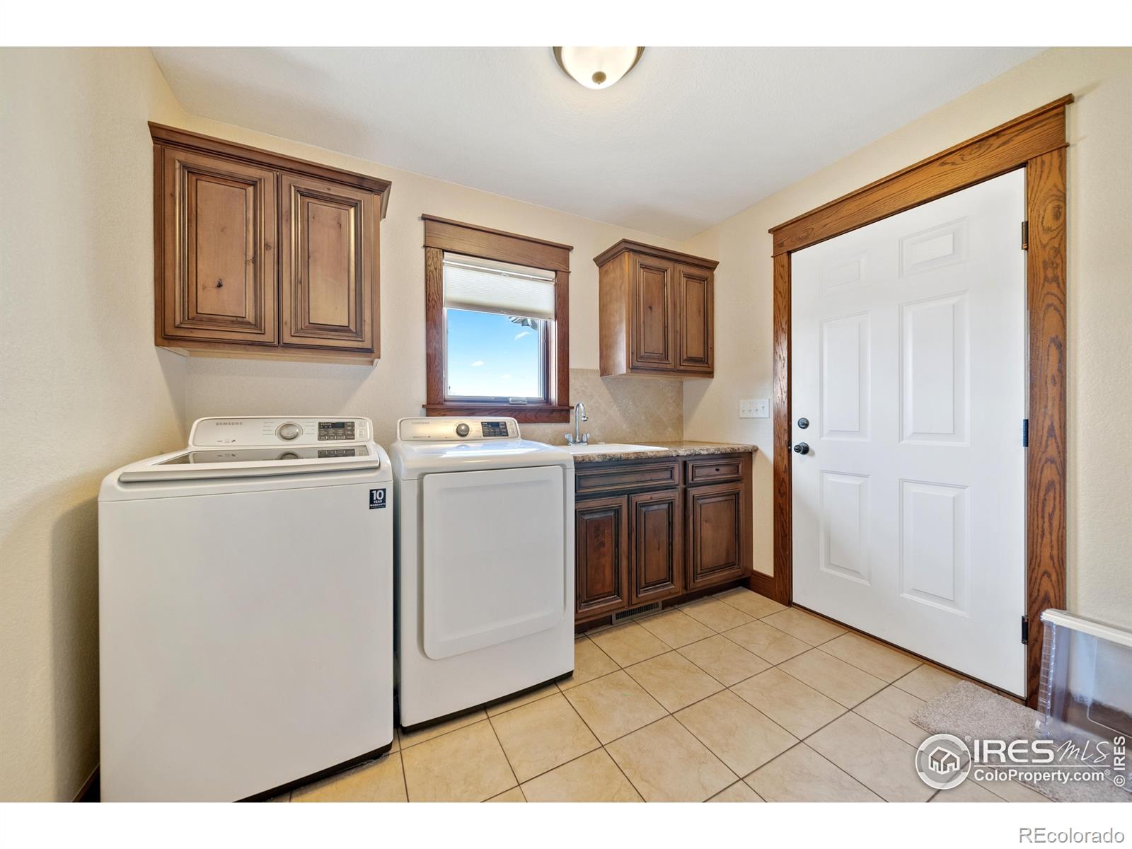 MLS Image #24 for 523 w 10th street,akron, Colorado