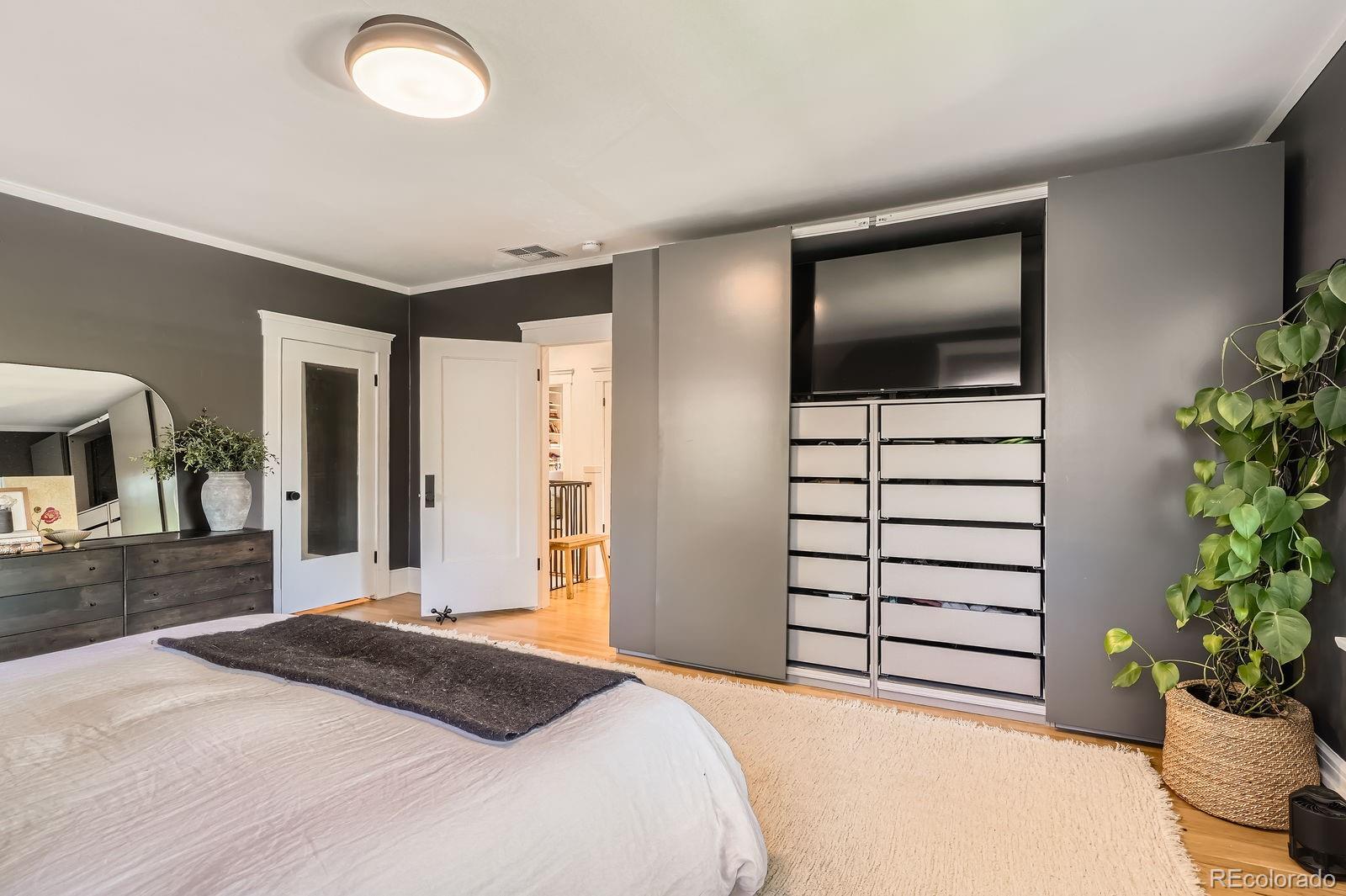 MLS Image #13 for 785  fillmore street,denver, Colorado