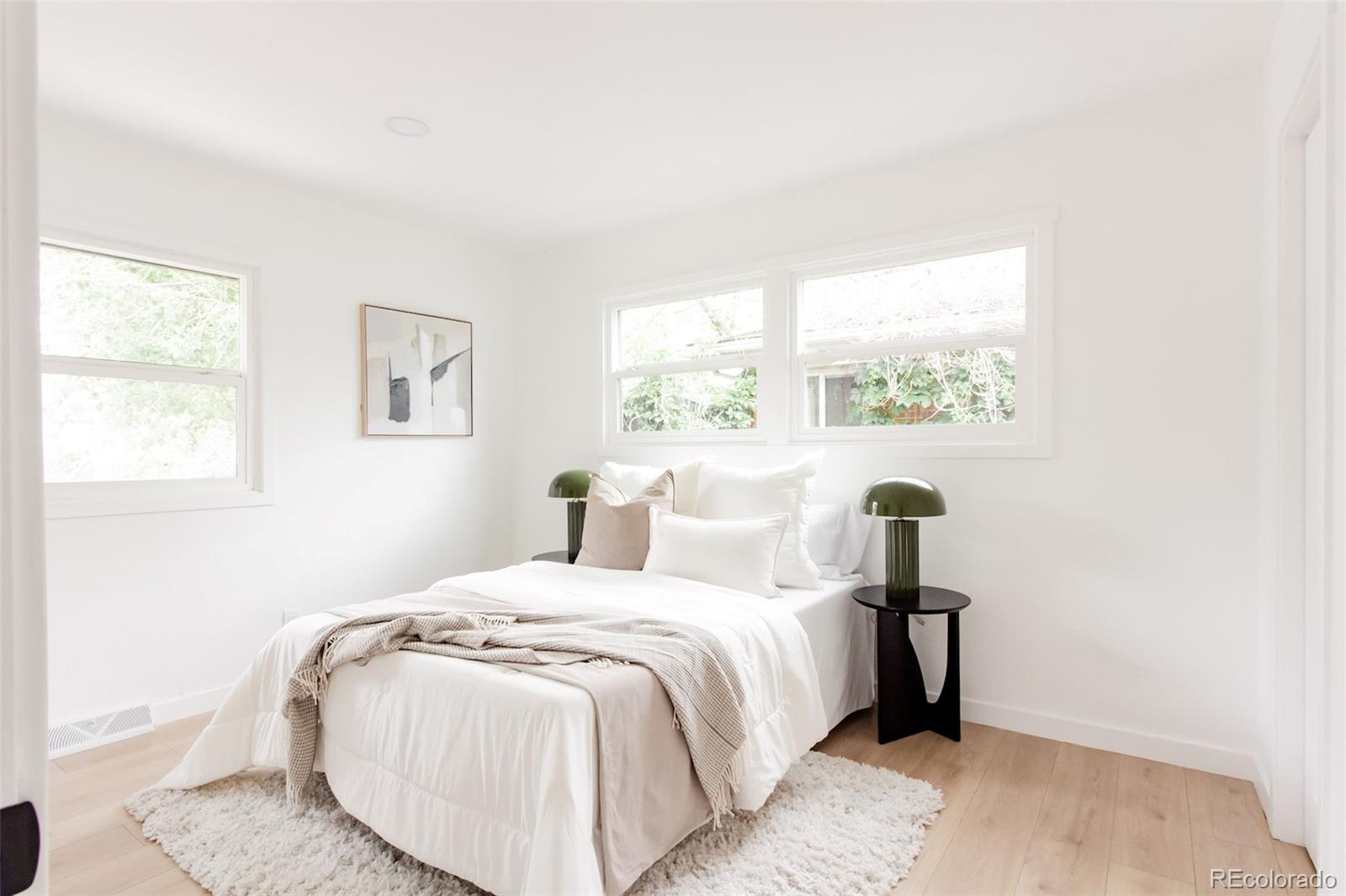 MLS Image #16 for 1617 s quitman street,denver, Colorado
