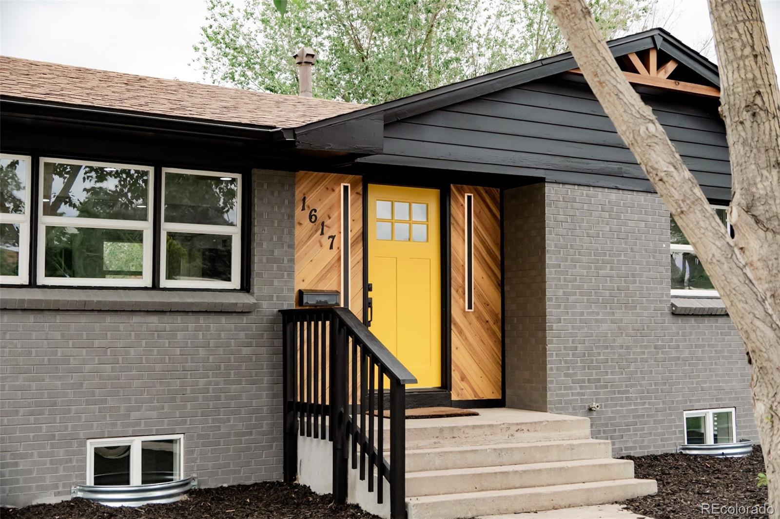 MLS Image #28 for 1617 s quitman street,denver, Colorado
