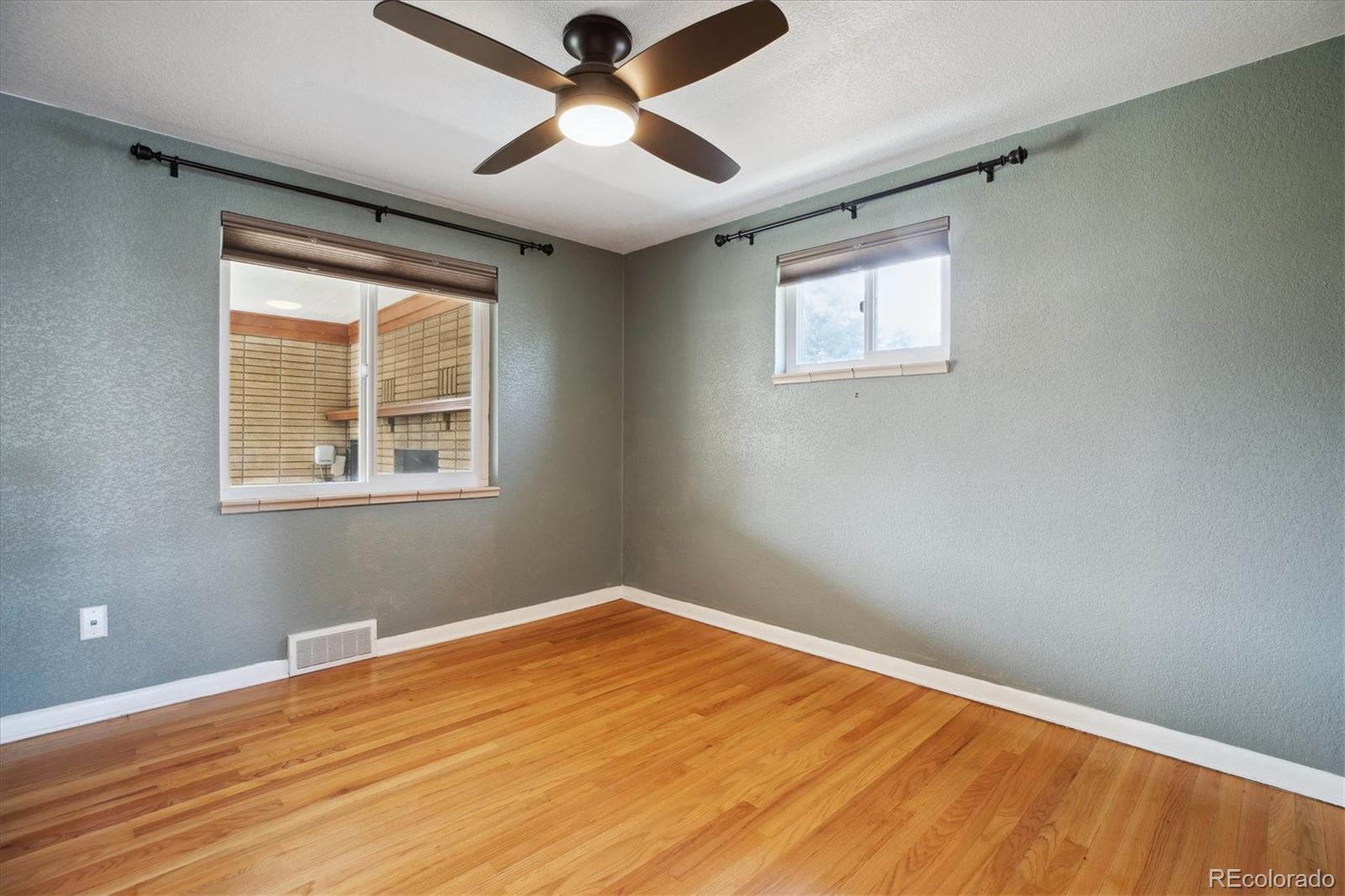 MLS Image #10 for 4780 e montana place,denver, Colorado
