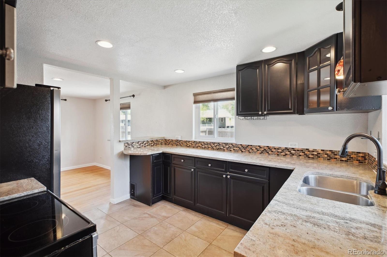 MLS Image #6 for 4780 e montana place,denver, Colorado