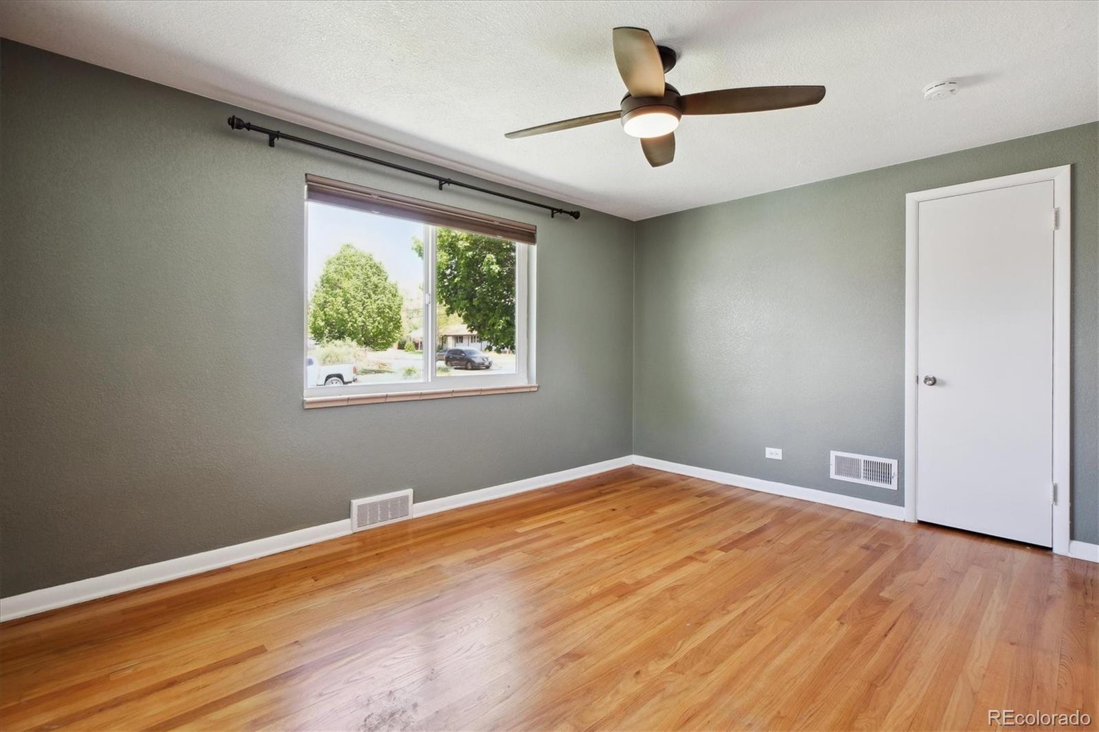 MLS Image #9 for 4780 e montana place,denver, Colorado