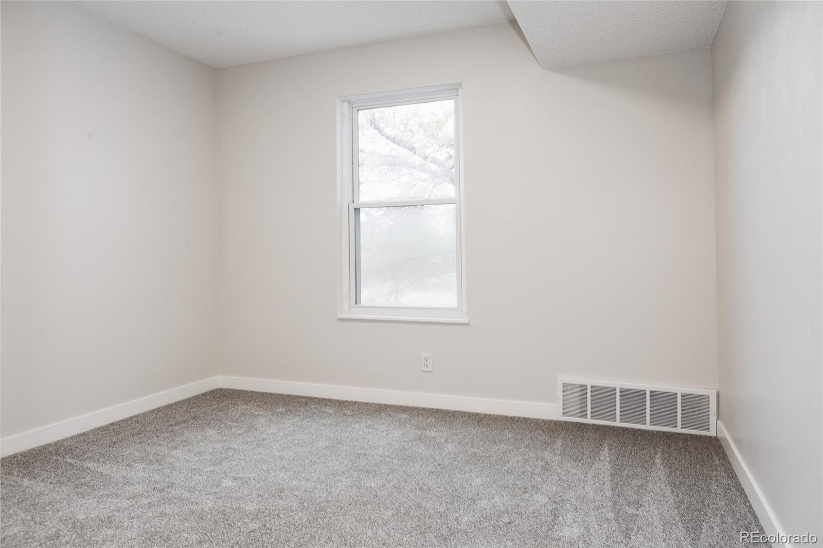 MLS Image #15 for 7395 e eastman avenue,denver, Colorado