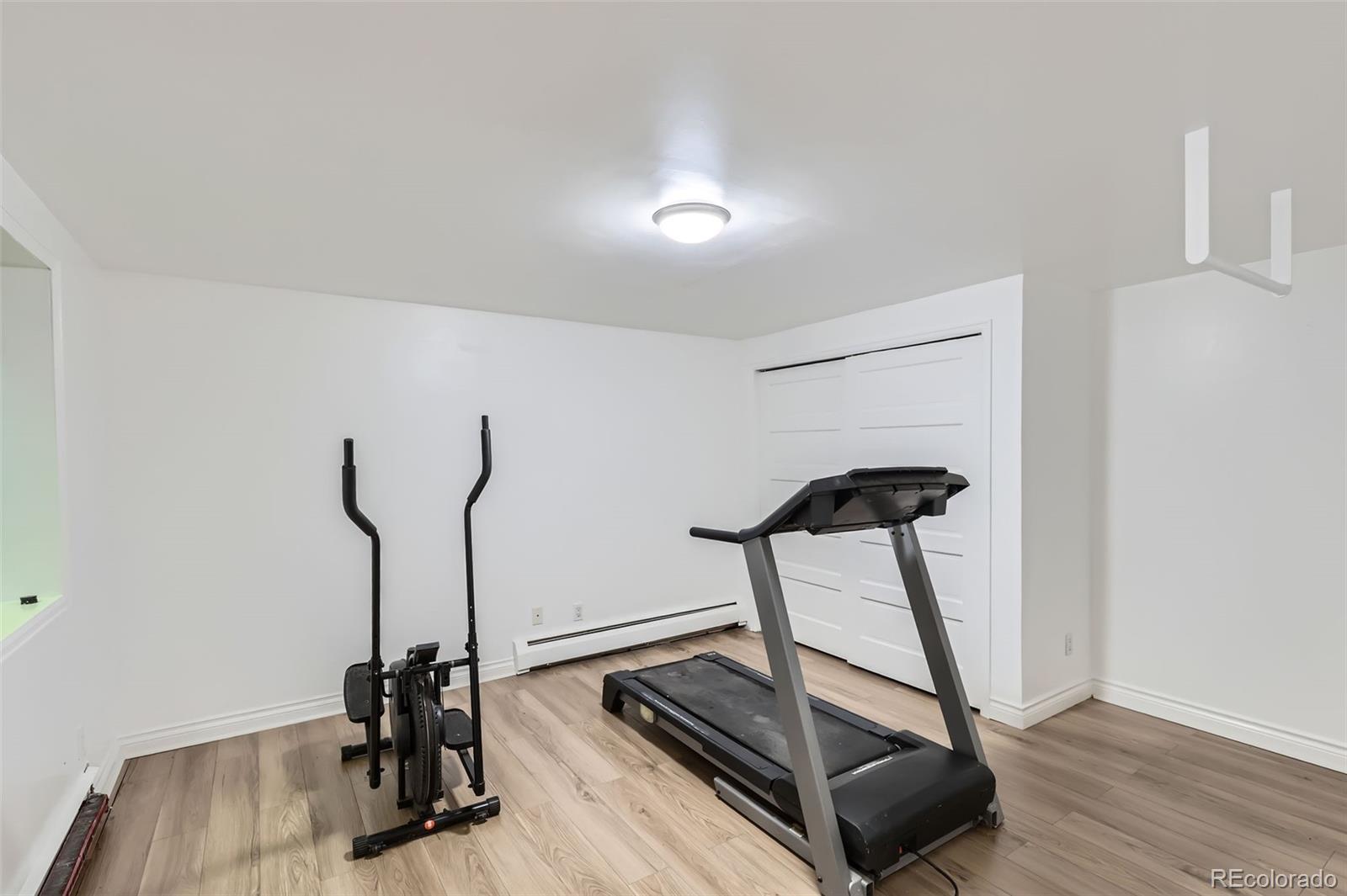 MLS Image #24 for 824 s medea way,denver, Colorado