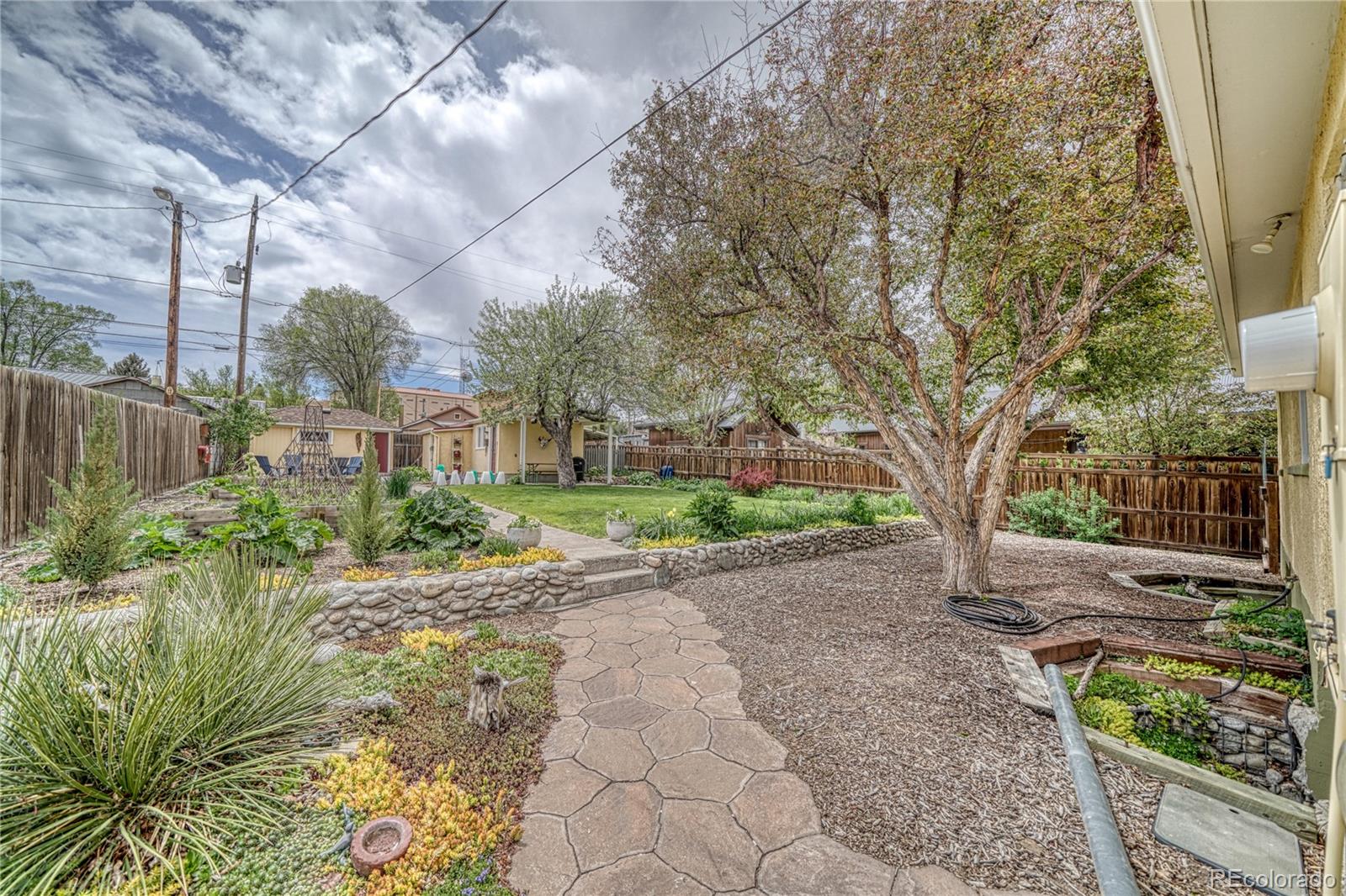 MLS Image #38 for 625 w second street,salida, Colorado