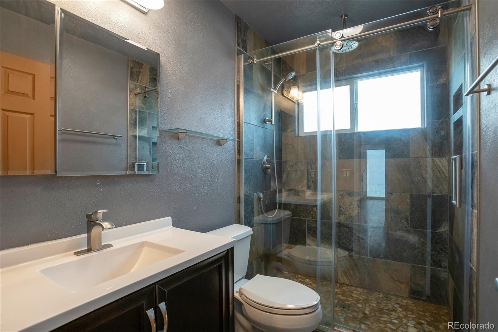 MLS Image #11 for 18950 e kent circle,aurora, Colorado