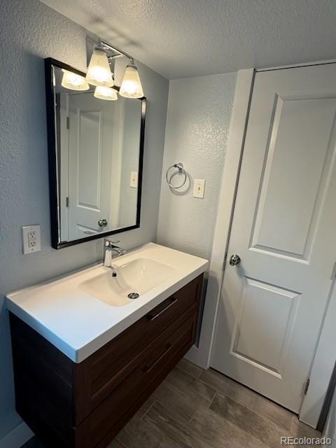 MLS Image #3 for 915 n irving street,denver, Colorado