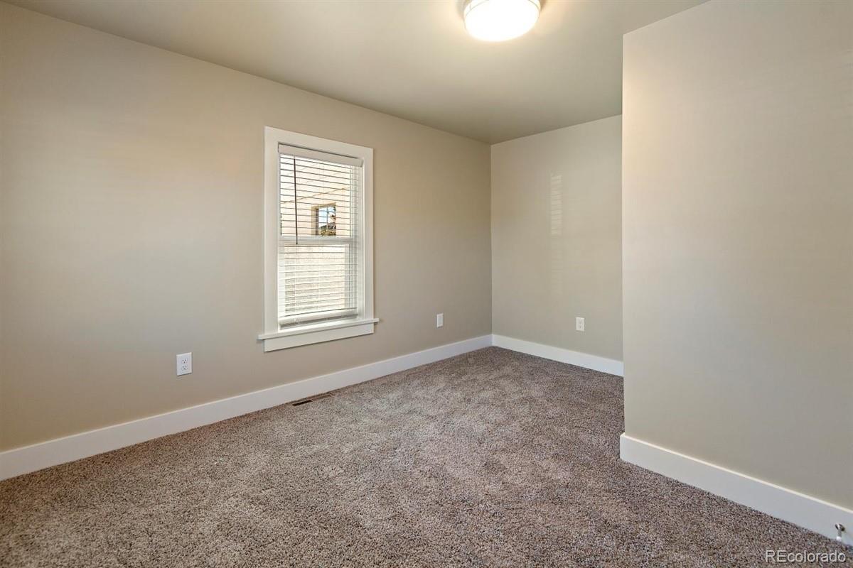 MLS Image #7 for 915 n irving street,denver, Colorado