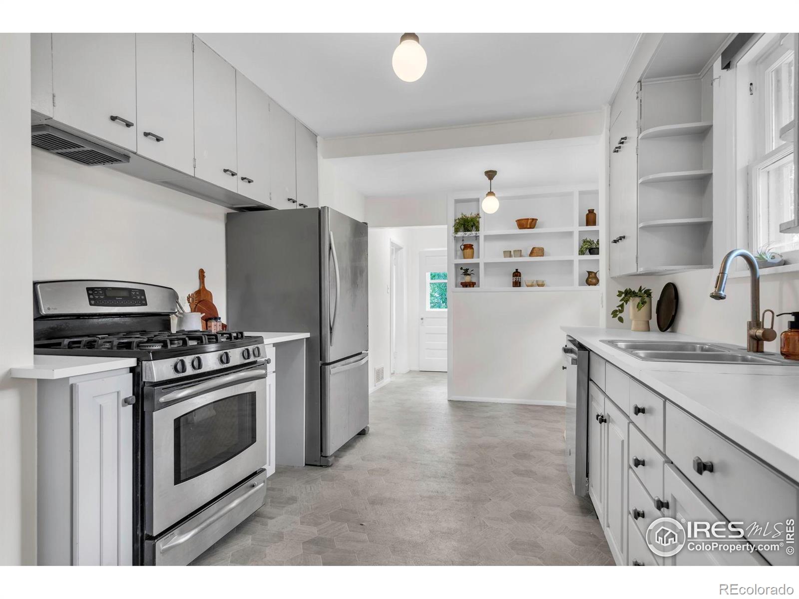 MLS Image #6 for 322  vivian street,longmont, Colorado