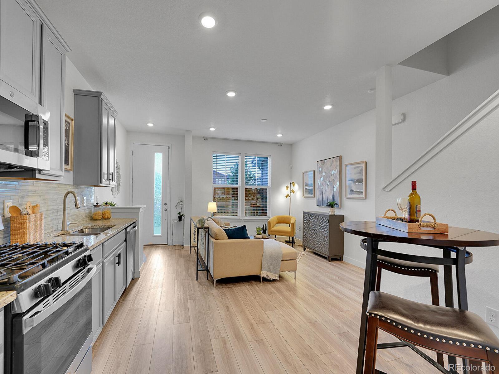 MLS Image #12 for 2059 s vance way,denver, Colorado