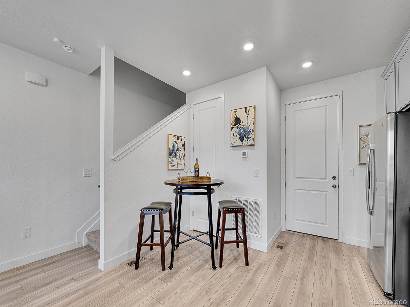 MLS Image #8 for 2059 s vance way,denver, Colorado
