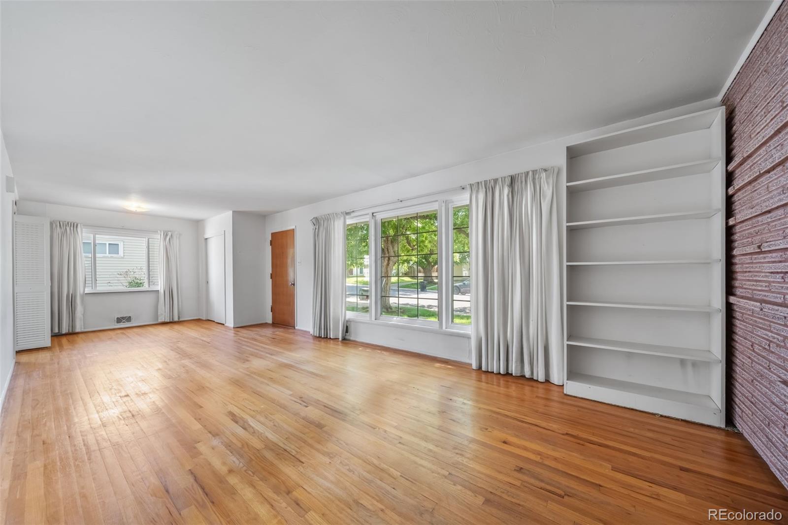 MLS Image #13 for 2571 s birch street,denver, Colorado