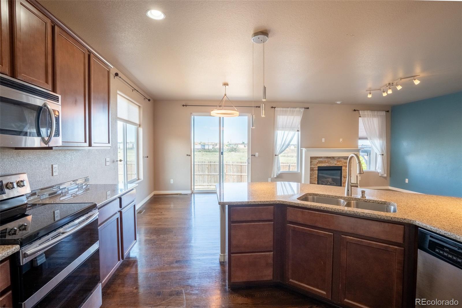 MLS Image #4 for 1985  reed grass way,colorado springs, Colorado