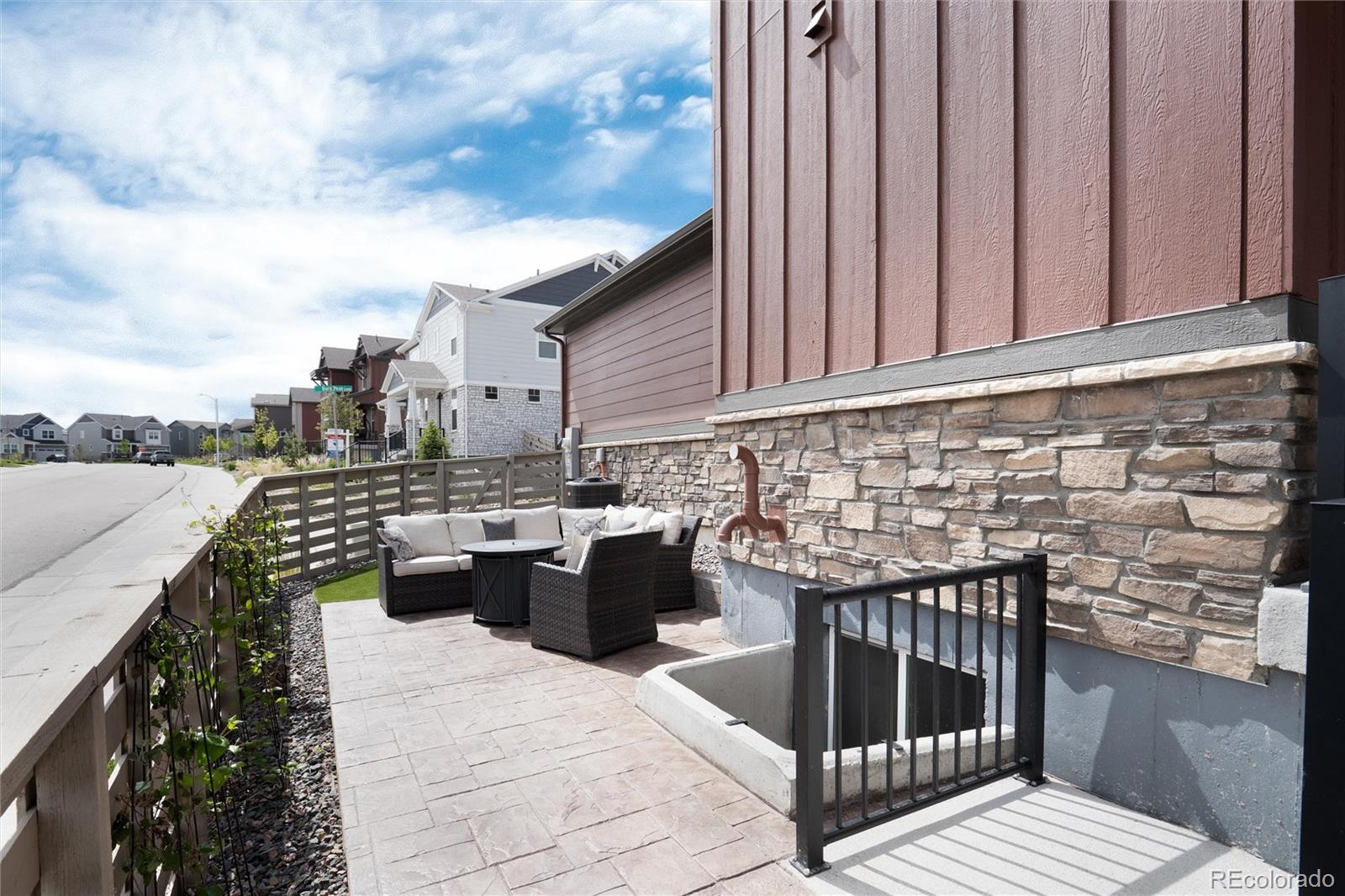 MLS Image #33 for 9804  rosalee peak street,littleton, Colorado