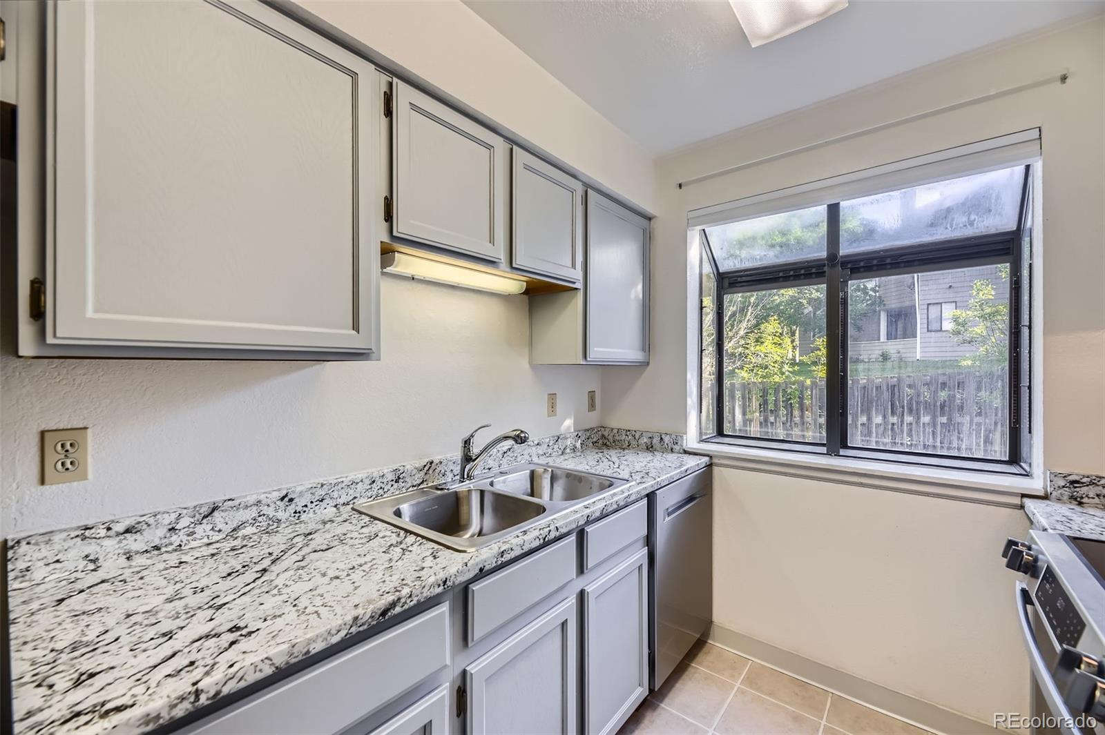 MLS Image #11 for 12368 w nevada place,lakewood, Colorado