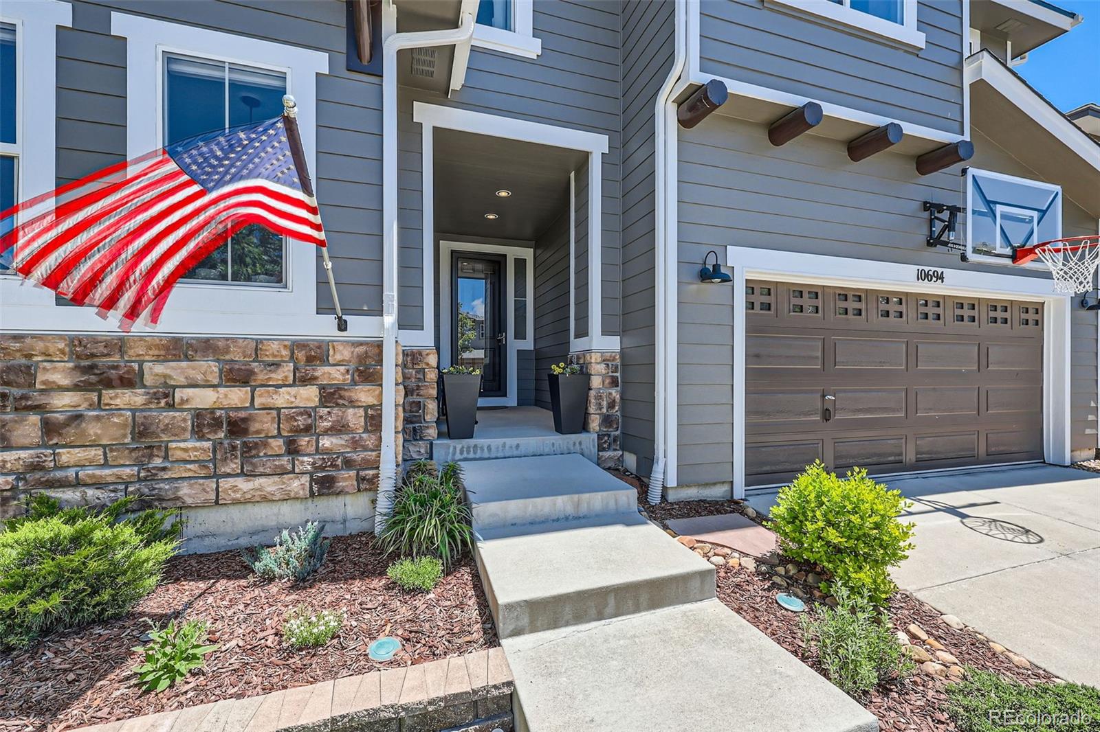 MLS Image #2 for 10694  cedarcrest circle,highlands ranch, Colorado
