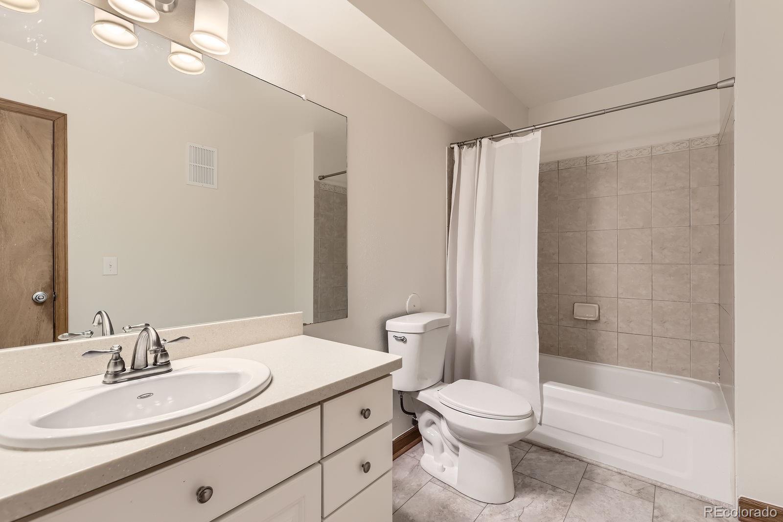 MLS Image #10 for 3315 s ammons street,lakewood, Colorado