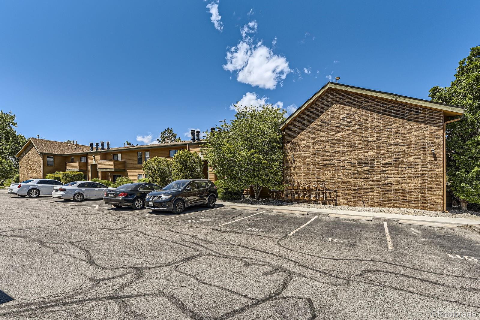 MLS Image #13 for 3315 s ammons street,lakewood, Colorado