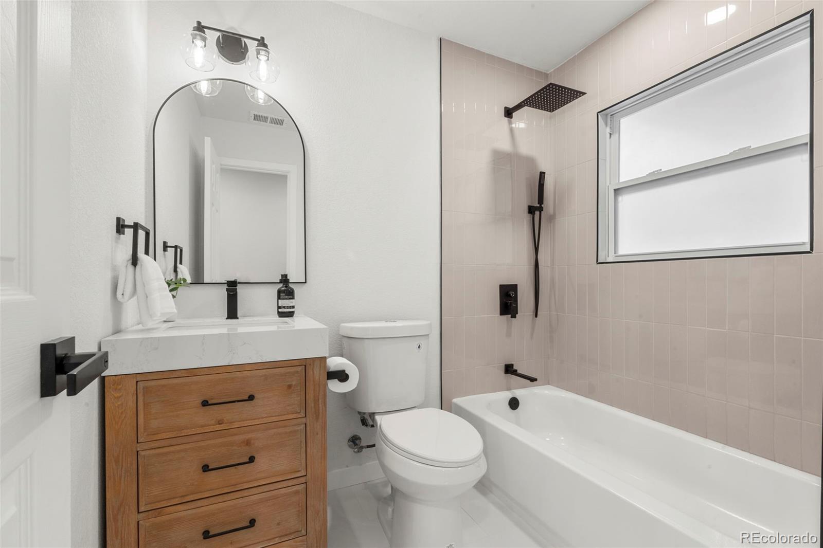 MLS Image #15 for 3061 s glencoe street,denver, Colorado