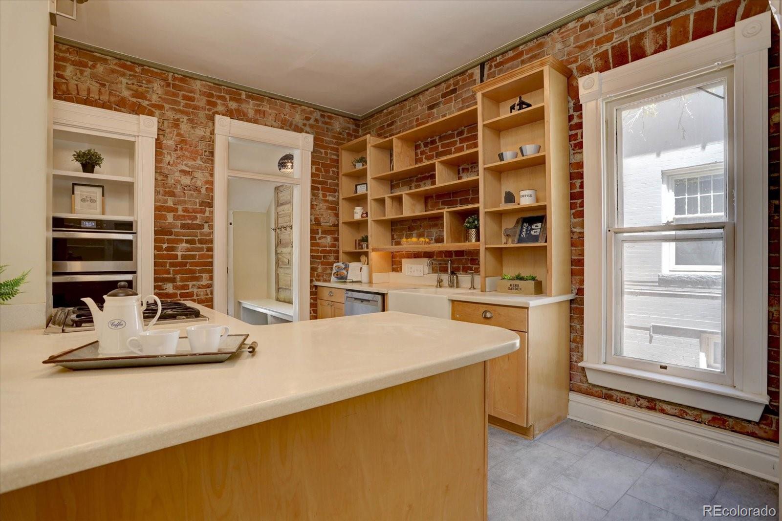 MLS Image #15 for 1315  gaylord street,denver, Colorado