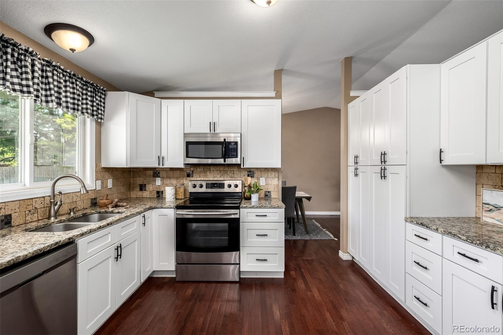 MLS Image #15 for 6062 s newport street,centennial, Colorado