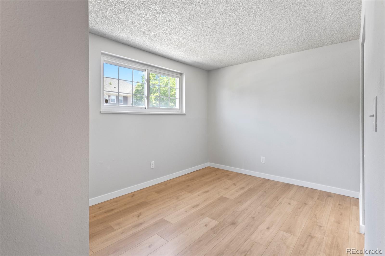 MLS Image #11 for 6800 e tennessee avenue,denver, Colorado