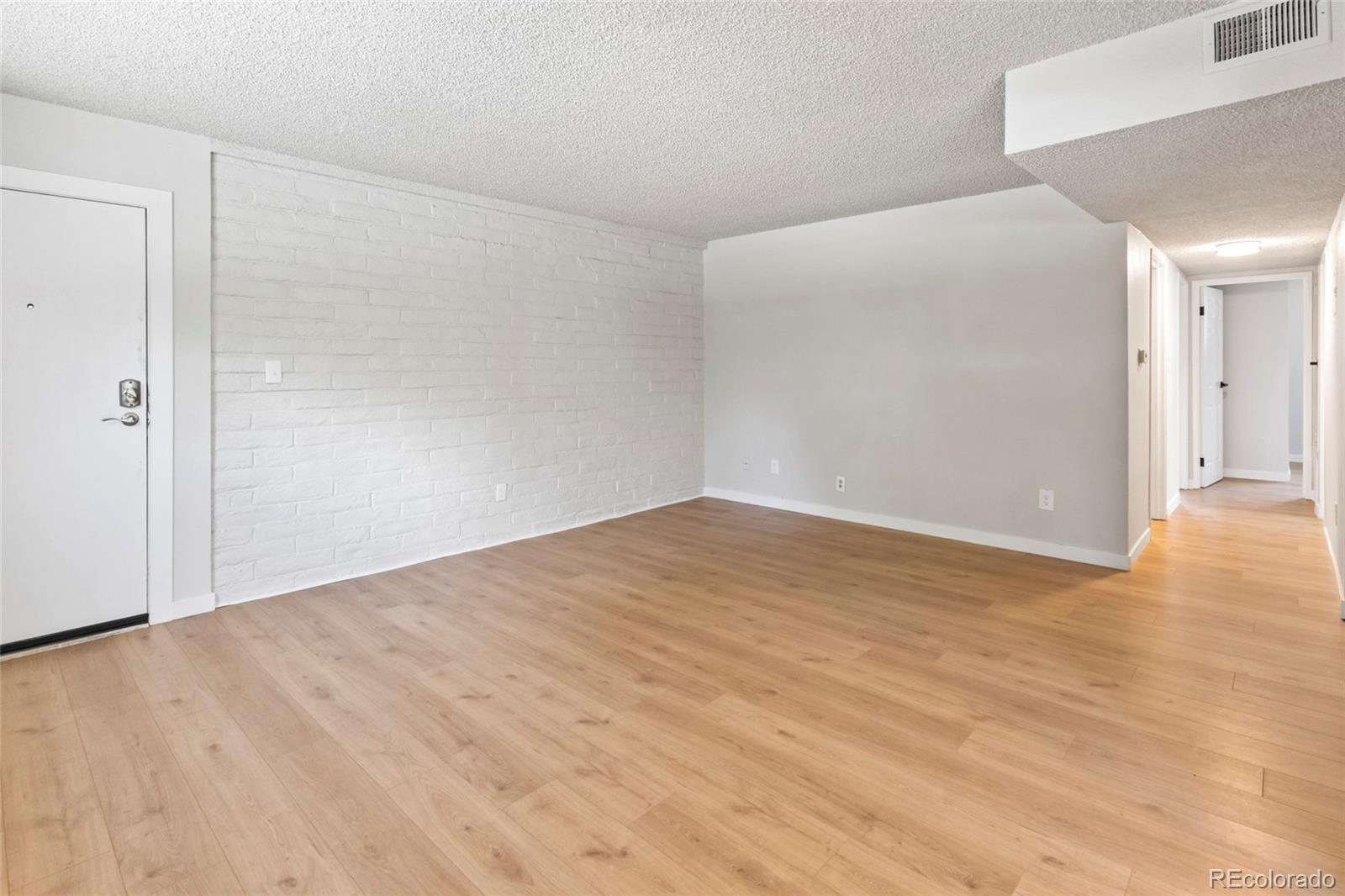 MLS Image #3 for 6800 e tennessee avenue,denver, Colorado