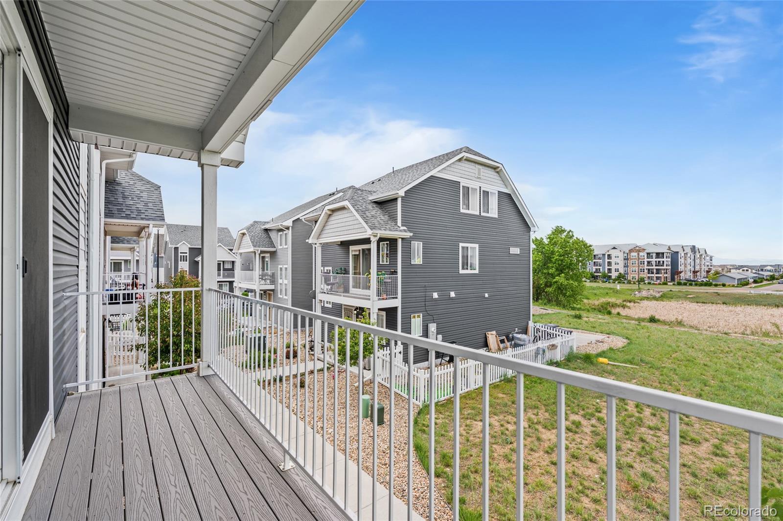 MLS Image #33 for 18645 e 54th place,denver, Colorado