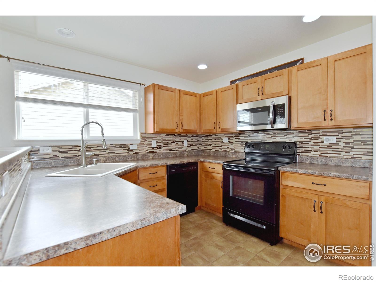 MLS Image #11 for 2334  75th avenue,greeley, Colorado