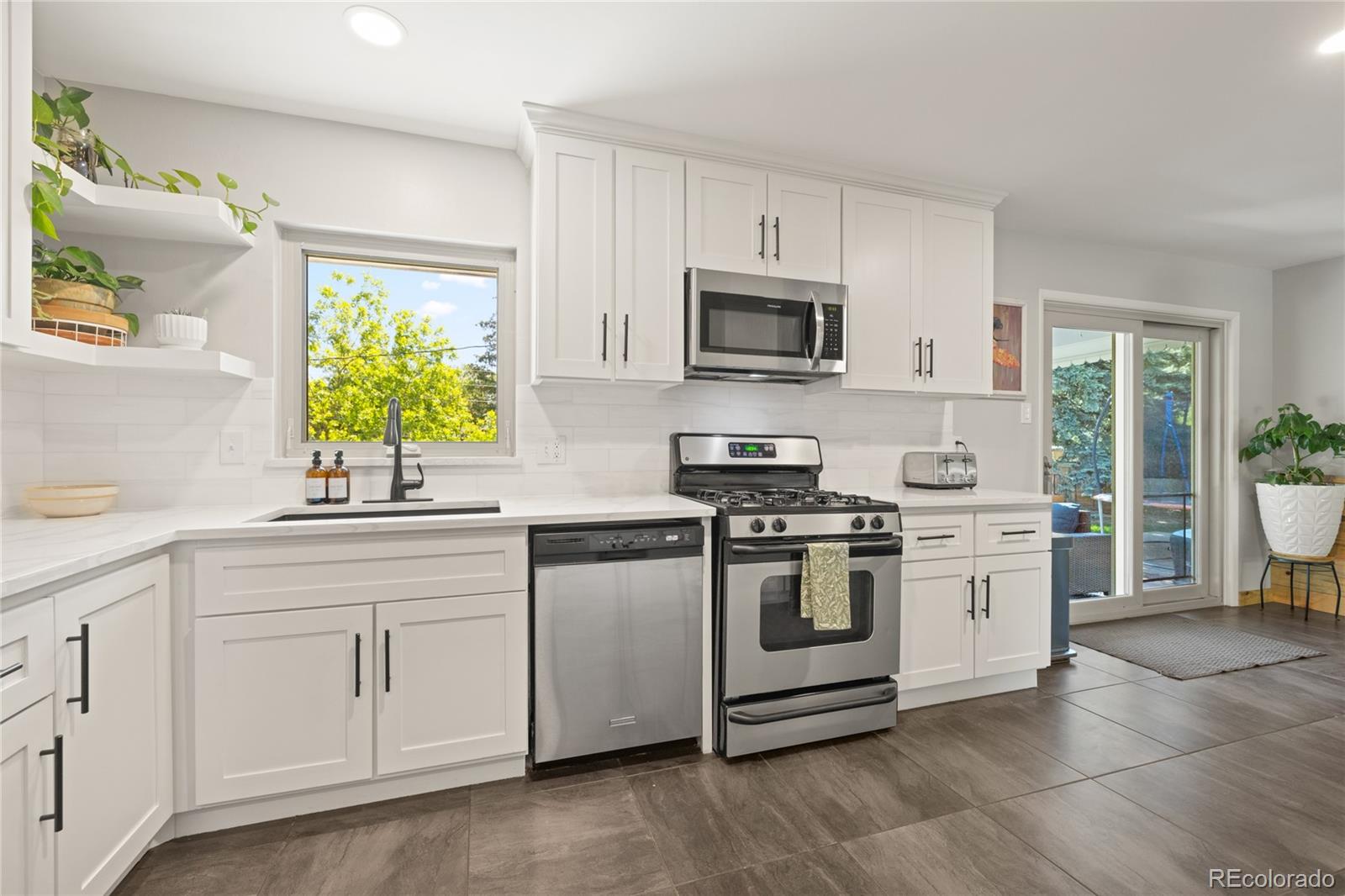 MLS Image #11 for 13402 w 24th place,golden, Colorado