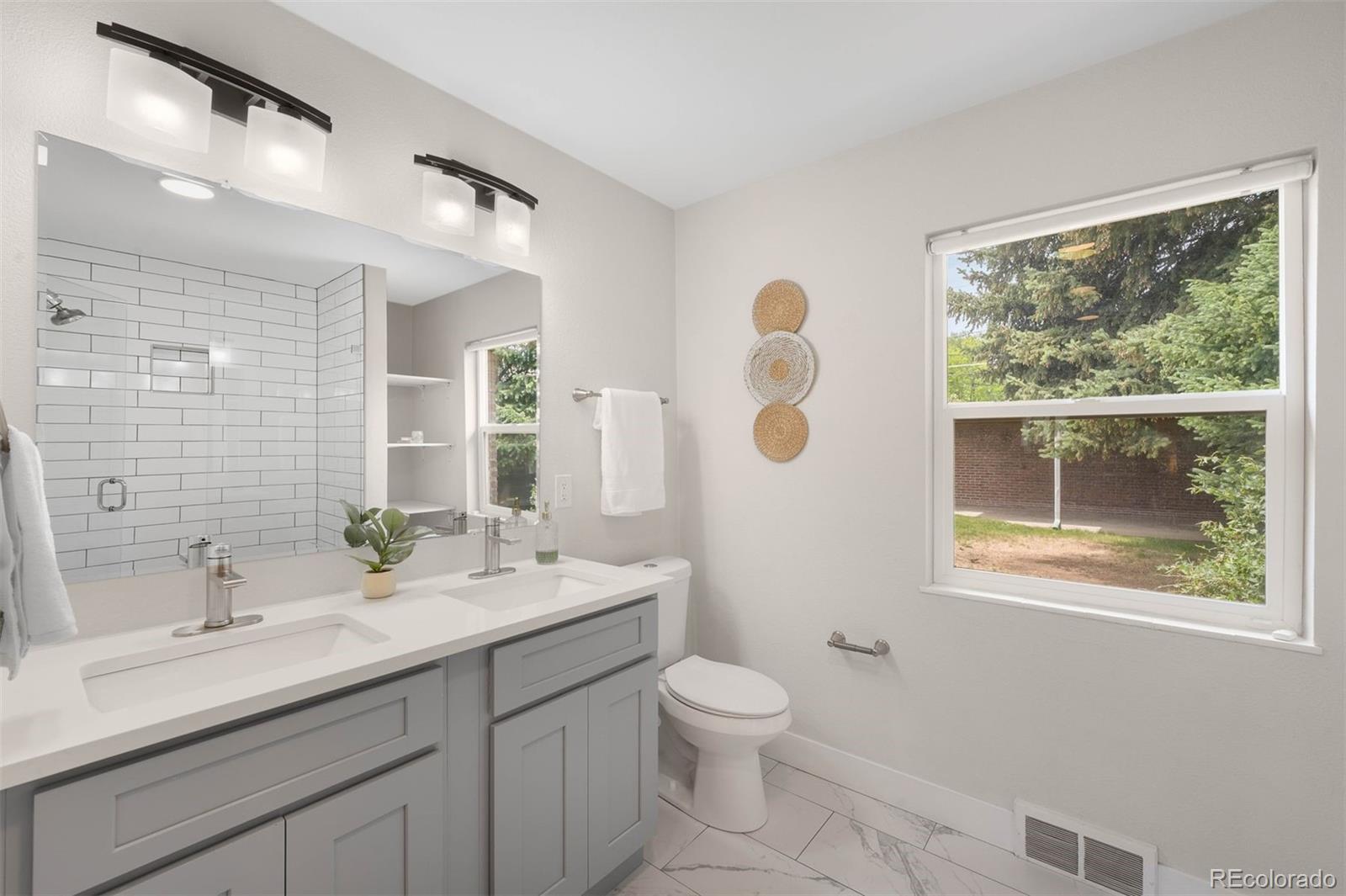MLS Image #10 for 1035 s garfield street,denver, Colorado