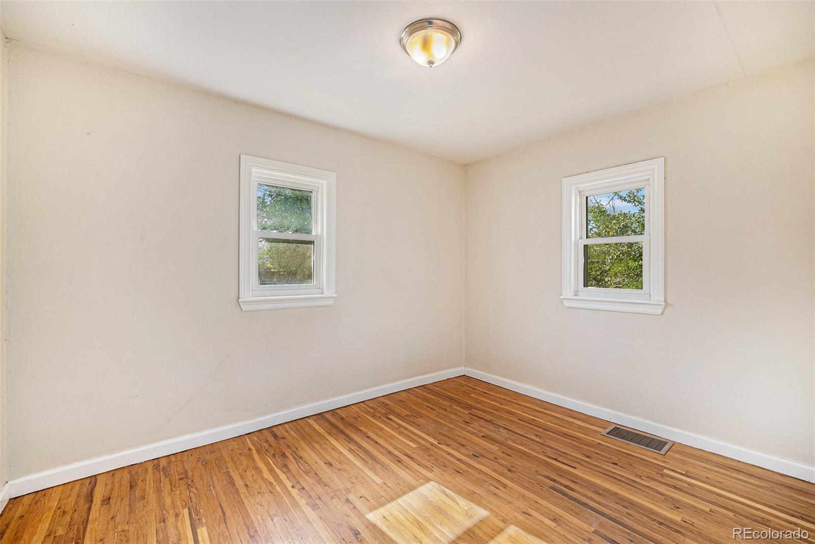 MLS Image #11 for 201  4th street,frederick, Colorado