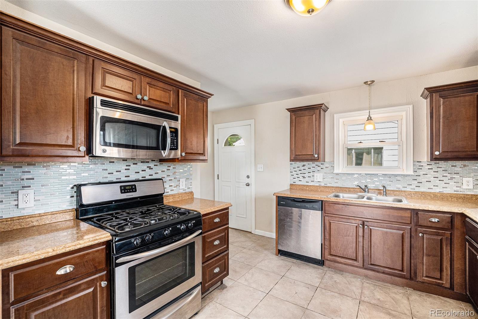 MLS Image #7 for 201  4th street,frederick, Colorado