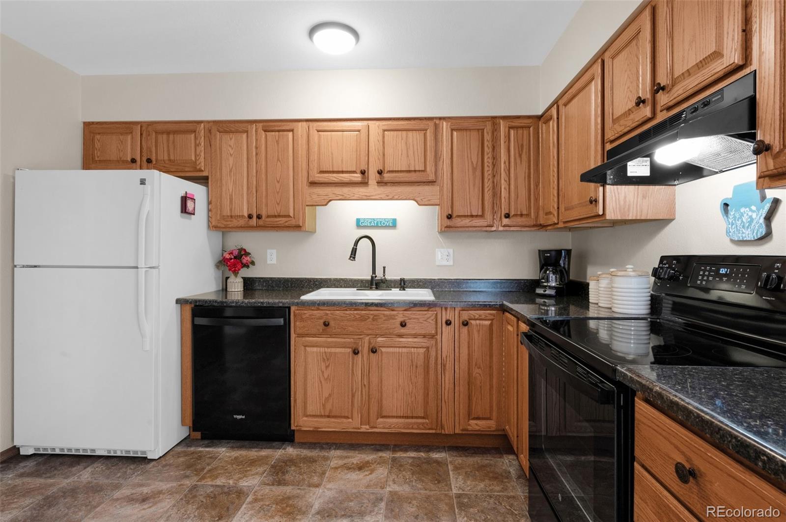 MLS Image #10 for 2620  maroon bells avenue,colorado springs, Colorado