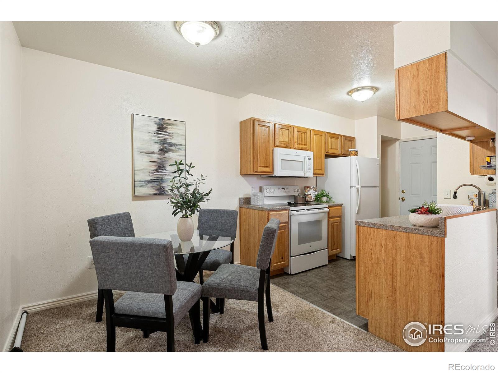 MLS Image #7 for 1215  centaur circle,lafayette, Colorado