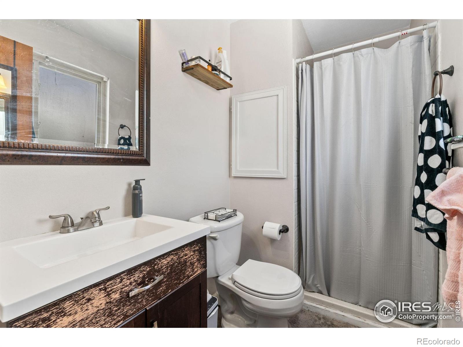 MLS Image #11 for 9084 w rice avenue,littleton, Colorado