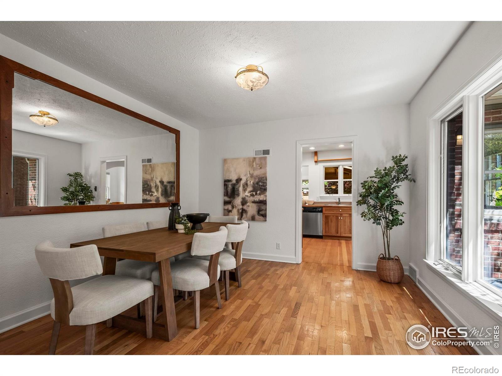 MLS Image #10 for 1035  spruce street,boulder, Colorado