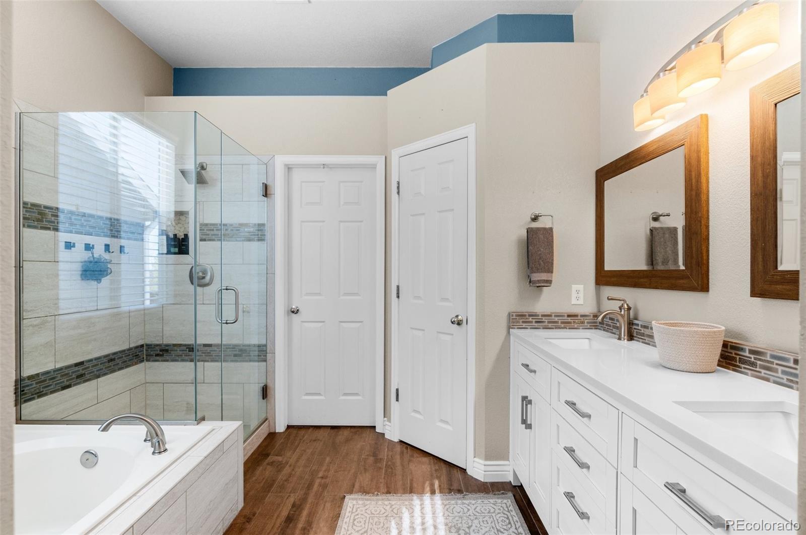 MLS Image #18 for 8864 s field court,littleton, Colorado