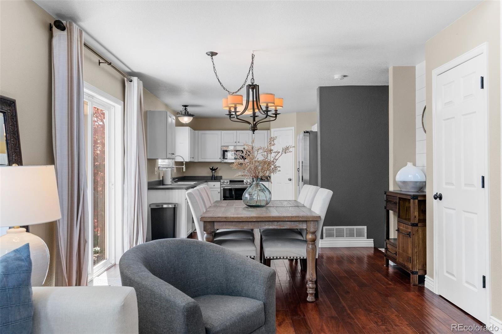 MLS Image #8 for 8864 s field court,littleton, Colorado