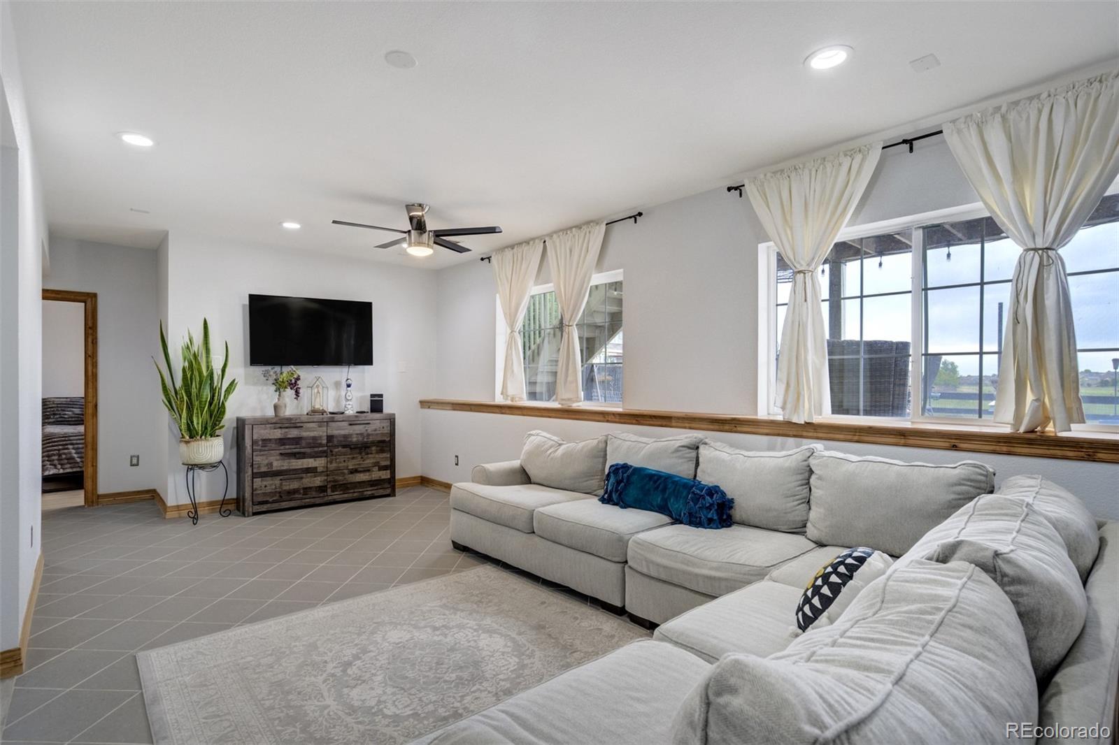 MLS Image #30 for 16747 e 97th place,commerce city, Colorado