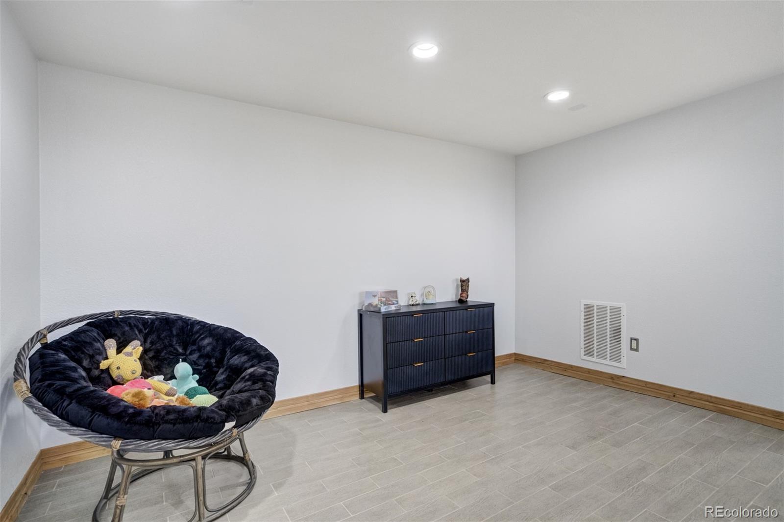 MLS Image #31 for 16747 e 97th place,commerce city, Colorado