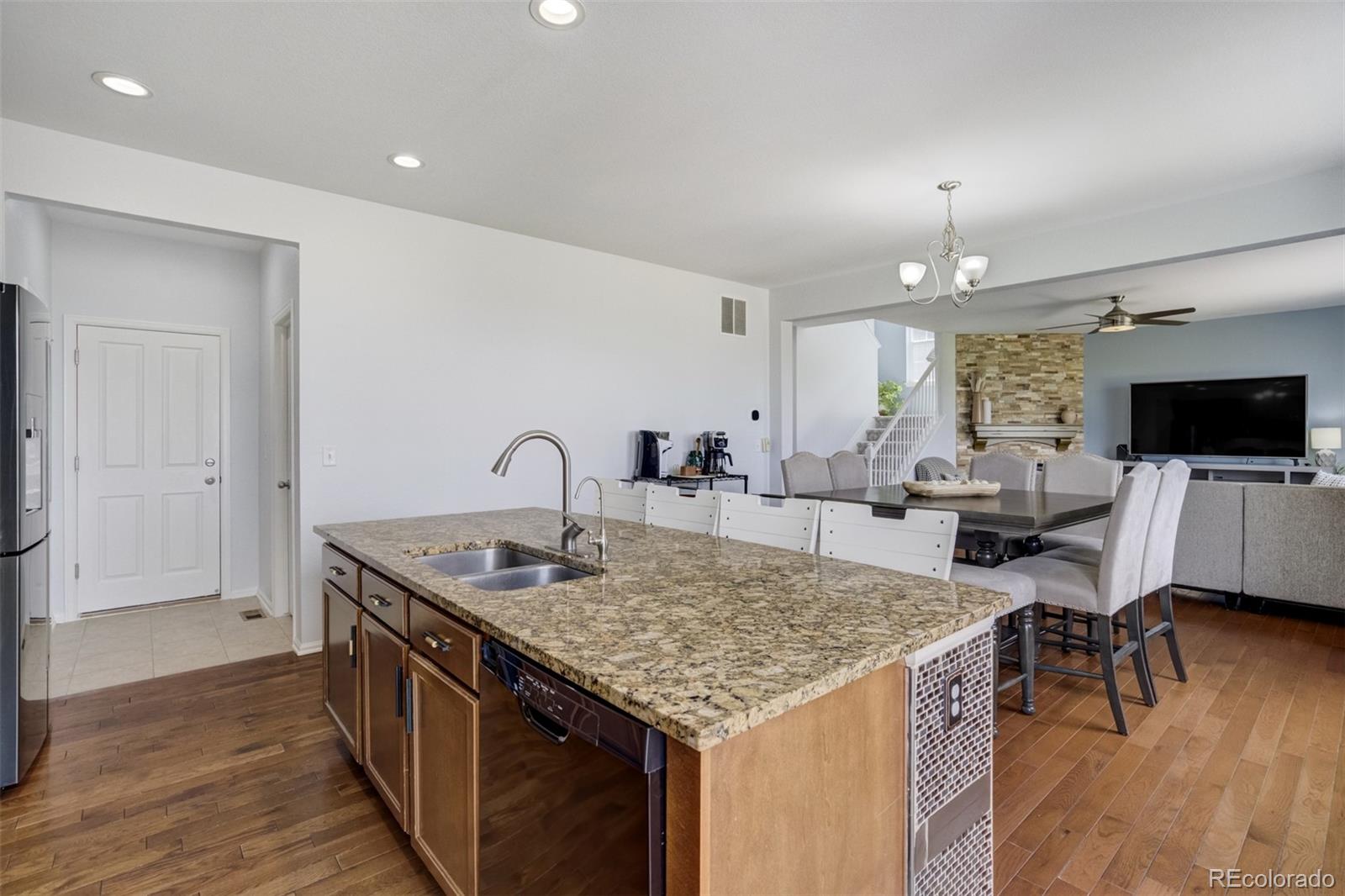 MLS Image #9 for 16747 e 97th place,commerce city, Colorado