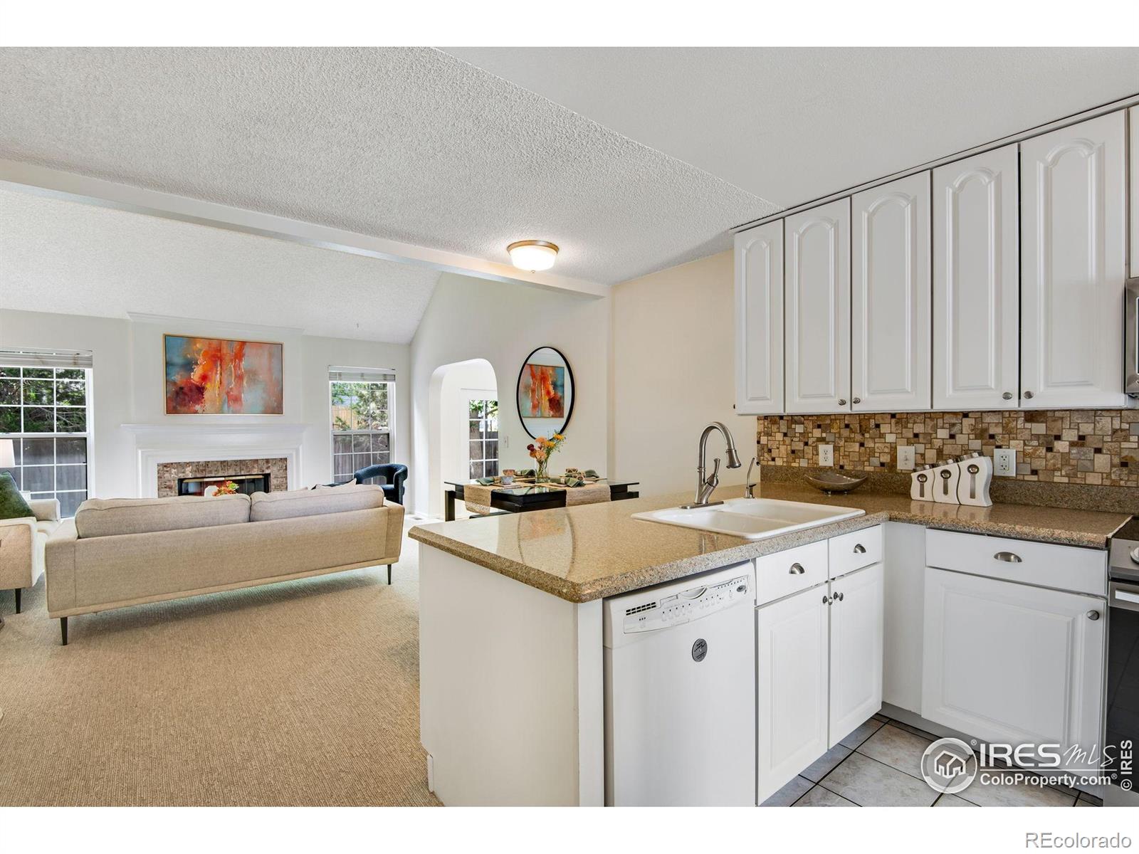 MLS Image #12 for 911  homer circle,lafayette, Colorado