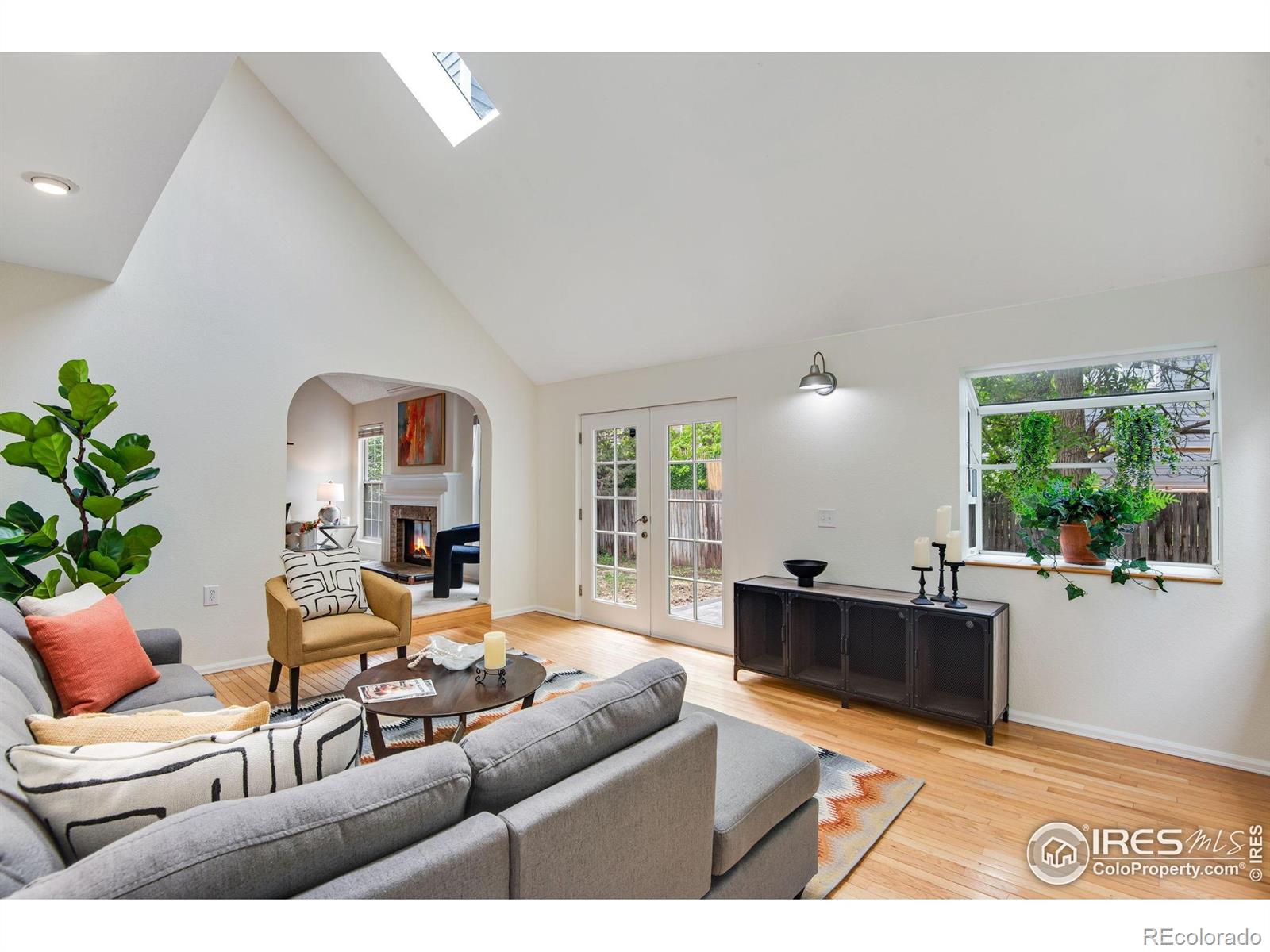 MLS Image #3 for 911  homer circle,lafayette, Colorado