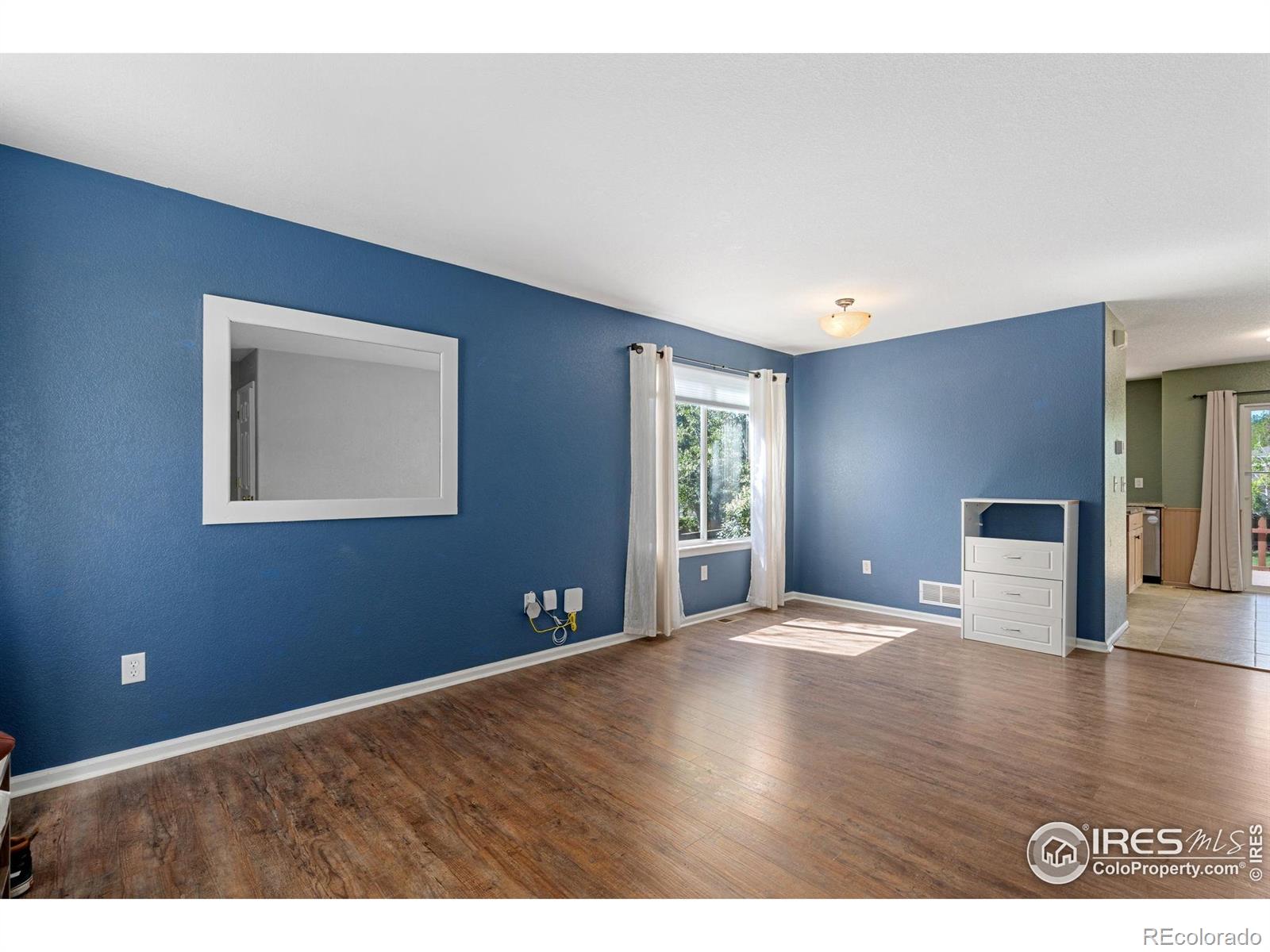 MLS Image #3 for 1658  box prairie circle,loveland, Colorado