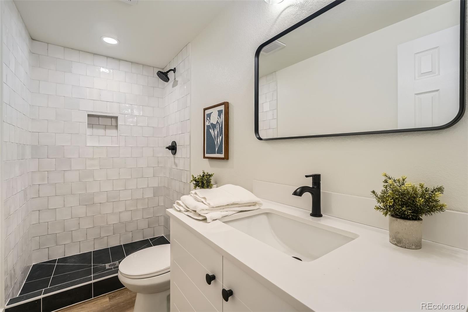 MLS Image #16 for 1183 s pierson court,denver, Colorado