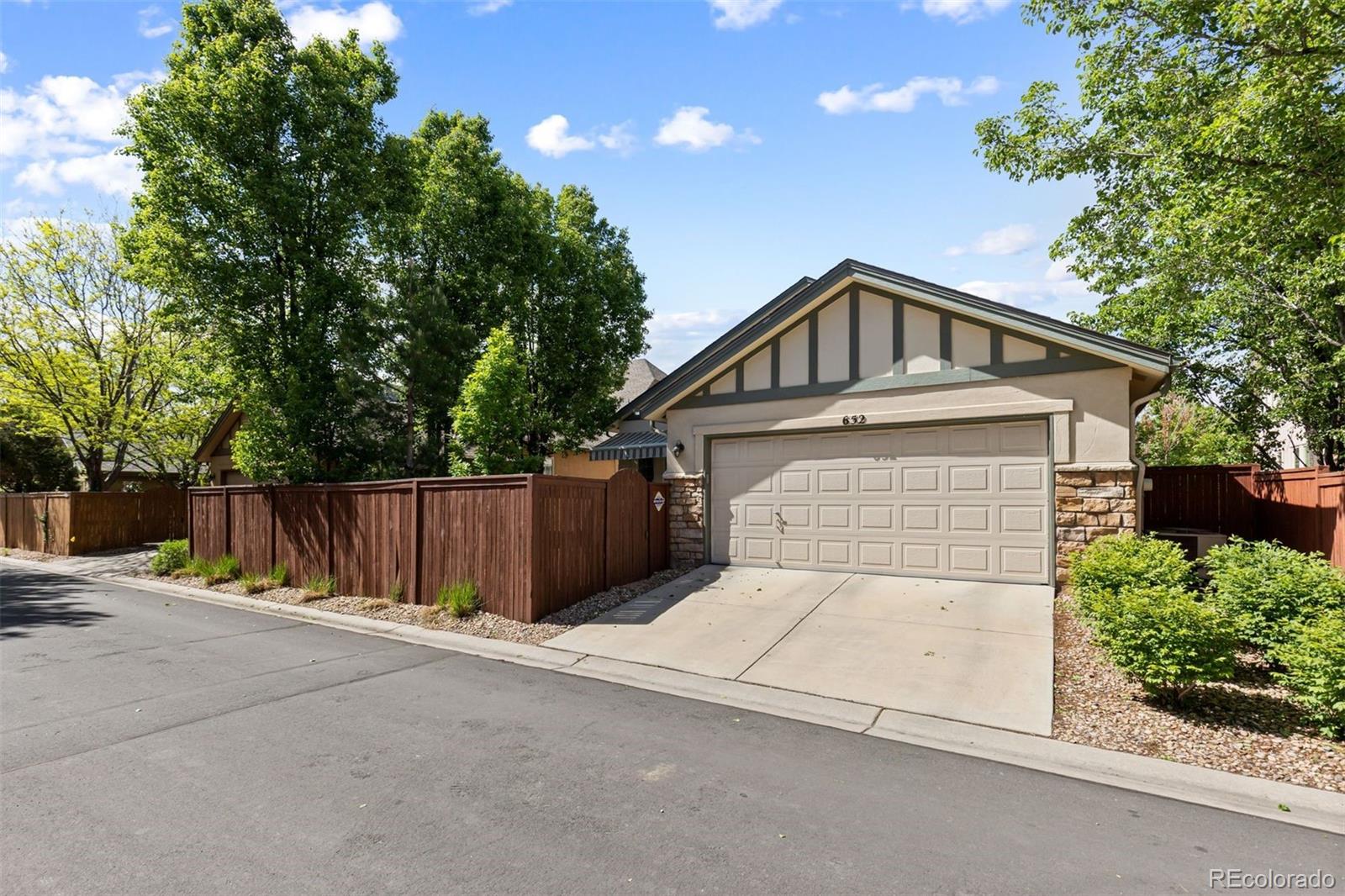 MLS Image #49 for 652  ulster way,denver, Colorado