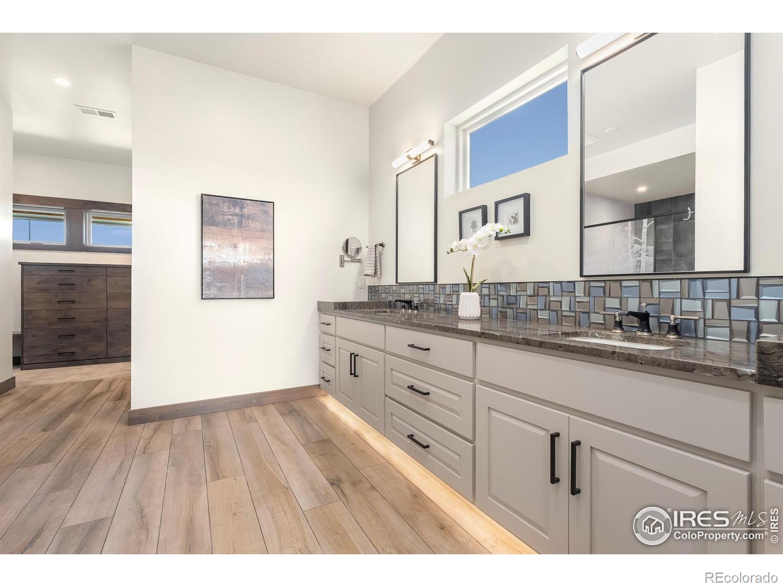 MLS Image #22 for 2387  harding park court,berthoud, Colorado